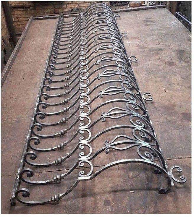 Μεταλλικά κάγκελα - φωτογραφία 1