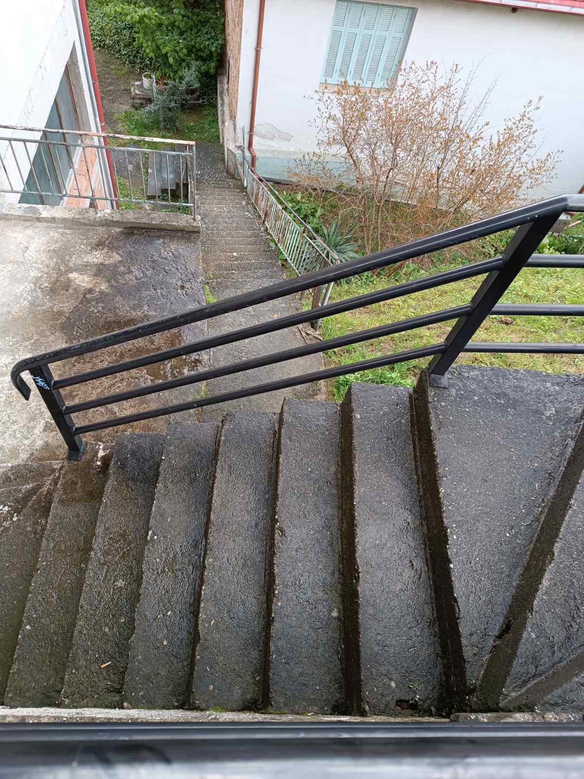 Μεταλλικά κάγκελα - φωτογραφία 2